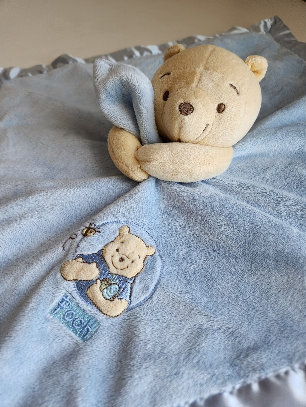 Winnie The Pooh Blue Lovey Security Blanket Baby Nursery Plush Bee Rattle Satin